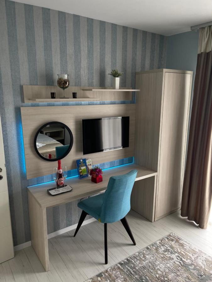 Апартаменты Voyage Cubic Adults Only Сибиу Экстерьер фото