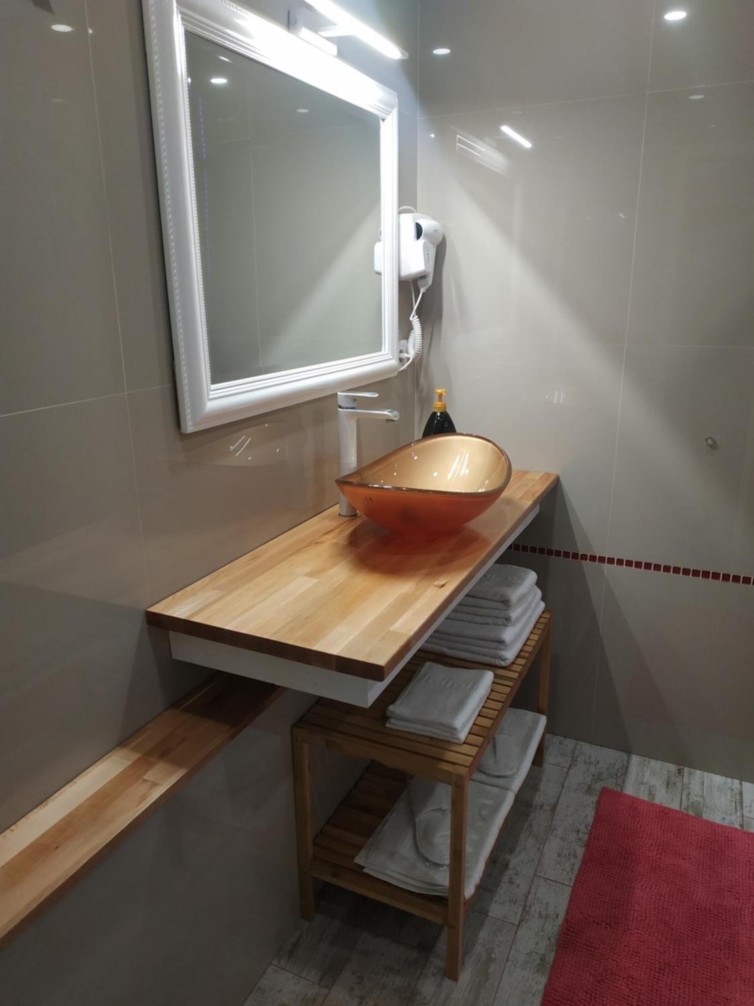 Апартаменты Voyage Cubic Adults Only Сибиу Экстерьер фото